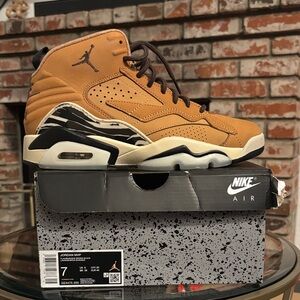 Nike Jordan MVP Flax Brown Black Sneakers DZ4475-200 Men’s 7 / Women’s 8.5